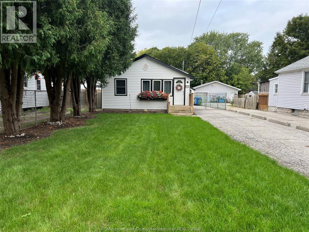 Single Family — 1553 South Cameron, Windsor, Ontario