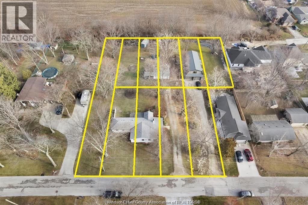 5-bedroom Single Family at 942 Erie Avenue, Kingsville — primary photograph