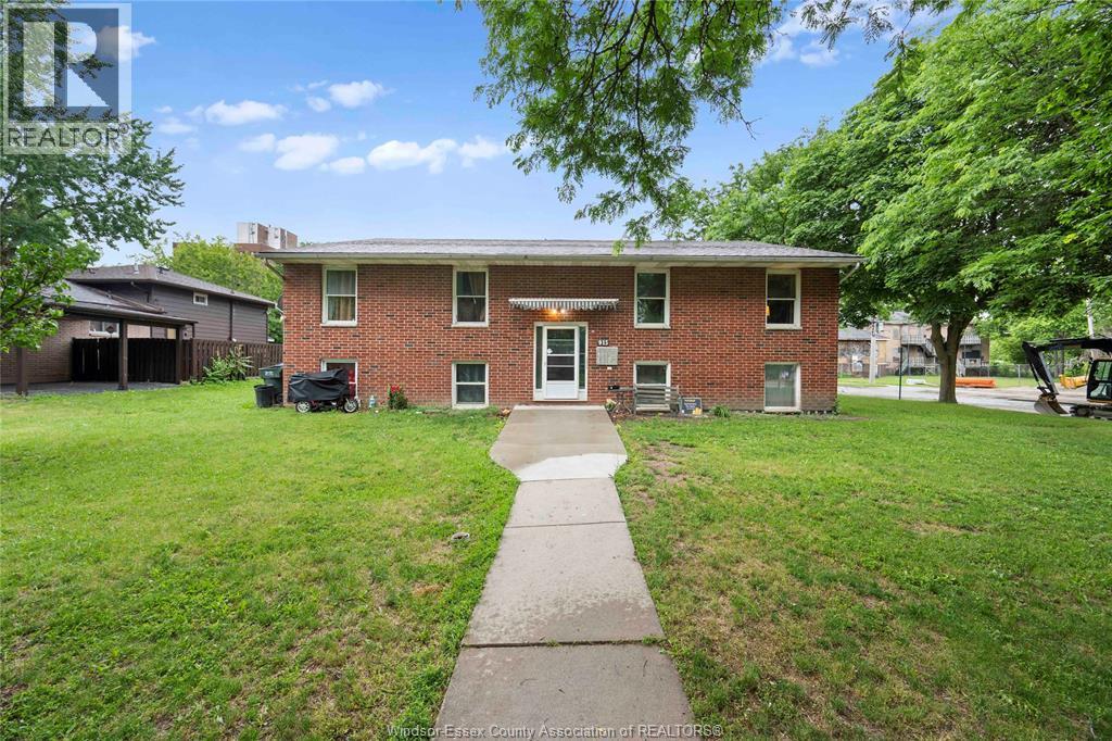 Multi-family at 915 Lena, Windsor — primary photograph