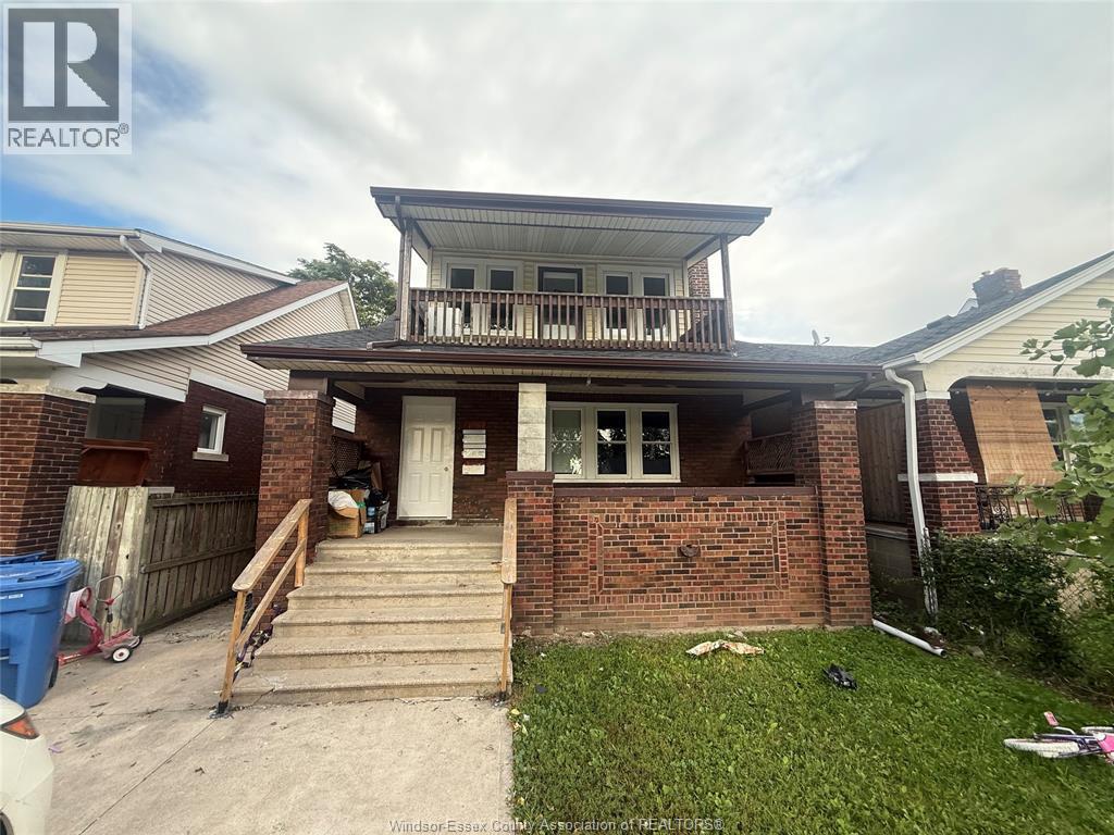 3-bedroom Single Family at 1380 Goyeau, Windsor — primary photograph