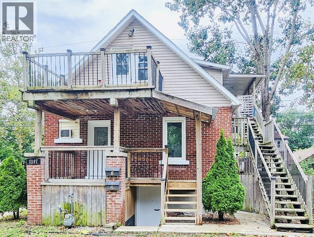 4-bedroom Single Family at 1197 Albert, Windsor — primary photograph