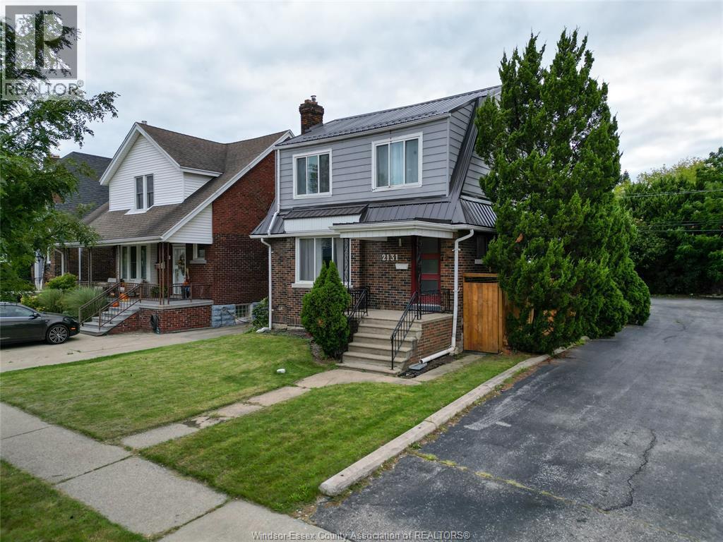 Single Family — 2131 Lincoln Road, Windsor, Ontario