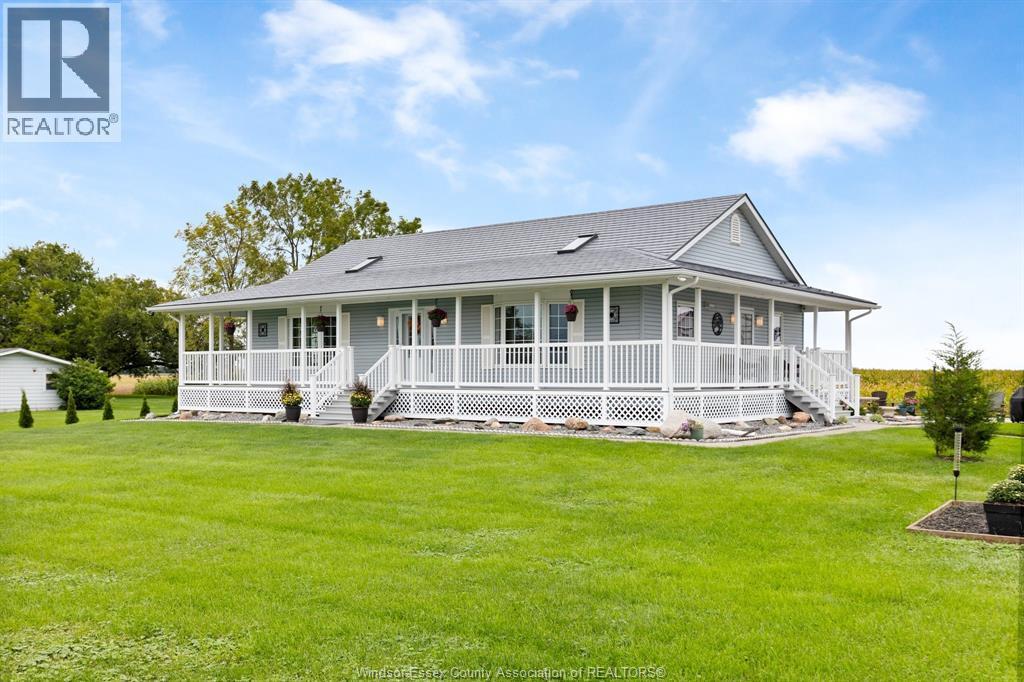 4-bedroom Single Family at 2208 County Rd 20, Essex — photograph 2
