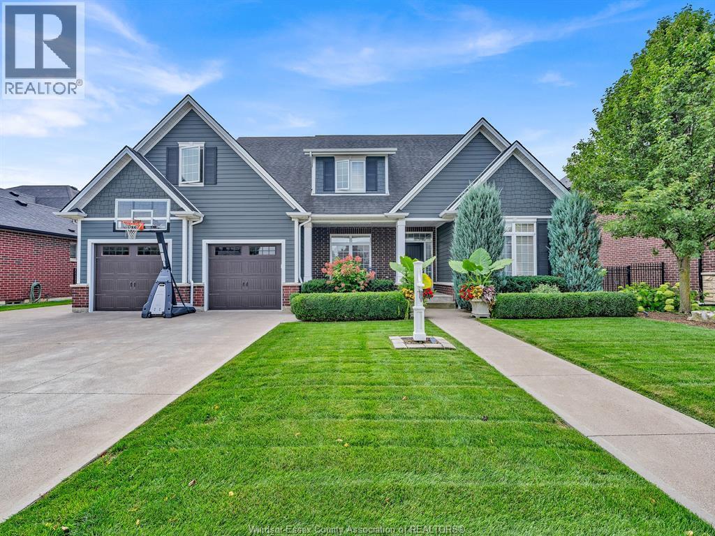5-bedroom Single Family at 4086 St. Francis Crescent, LaSalle — primary photograph