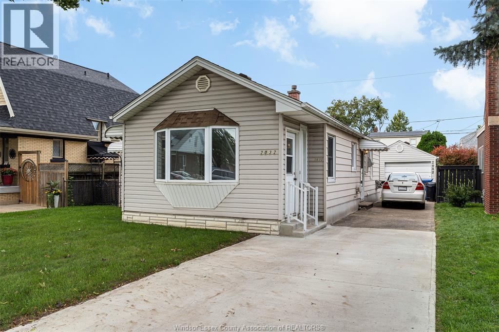 2-bedroom Single Family at 2032 Verdun, Windsor — photograph 3