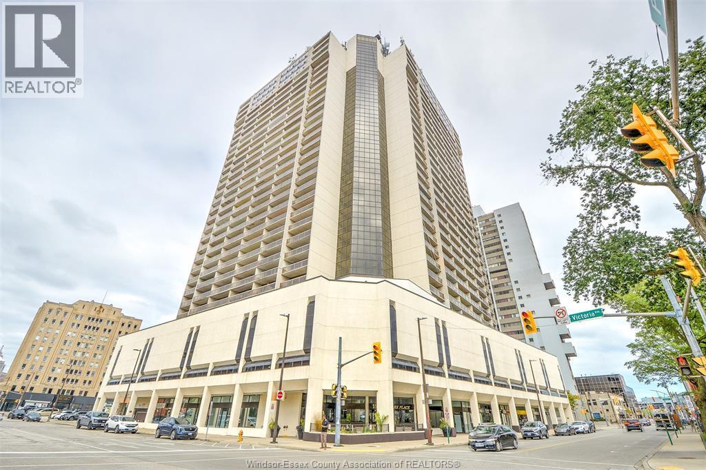 2-bedroom Single Family at 150 Park Ave., Windsor — primary photograph