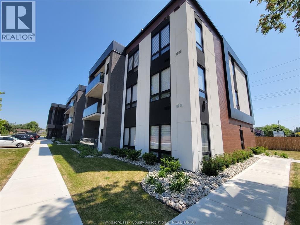 2-bedroom Single Family at 140 Main Street #304, Kingsville — primary photograph