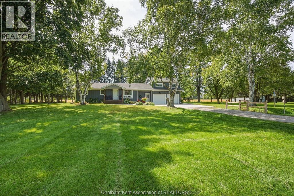 3-bedroom Single Family at 15198 St. Ignatius Line, Bothwell — photograph 3