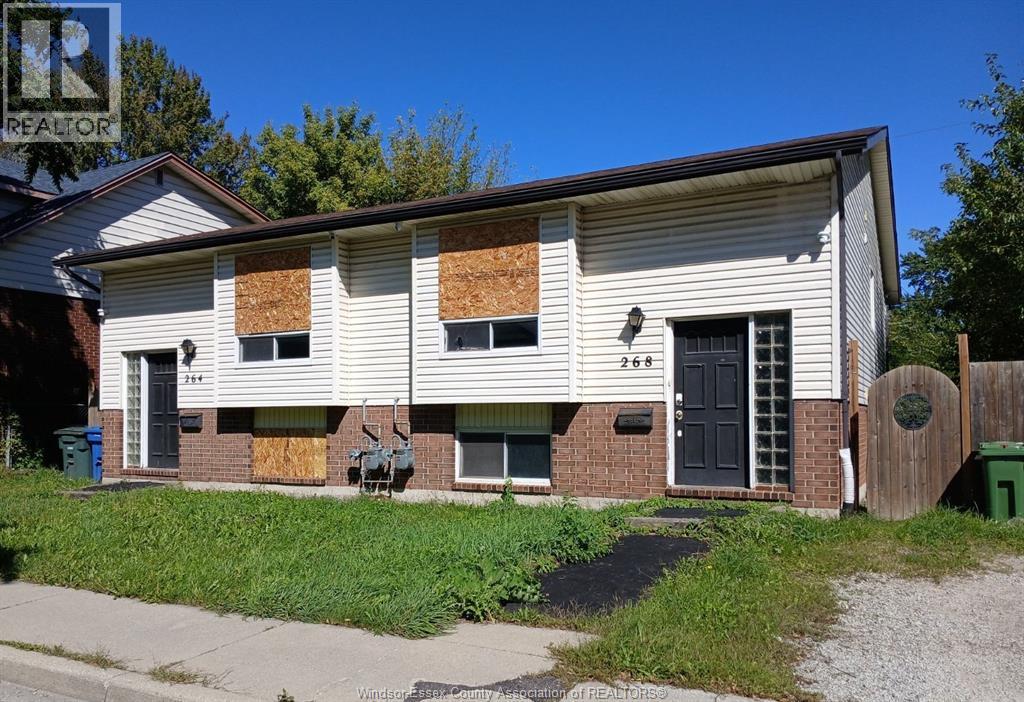 10-bedroom Single Family at 264-268 Rankin Avenue, Windsor — photograph 3