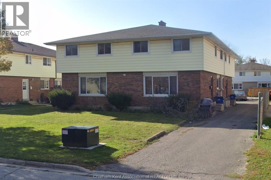 Multi-family at 40 Timmins Crescent, Chatham — primary photograph