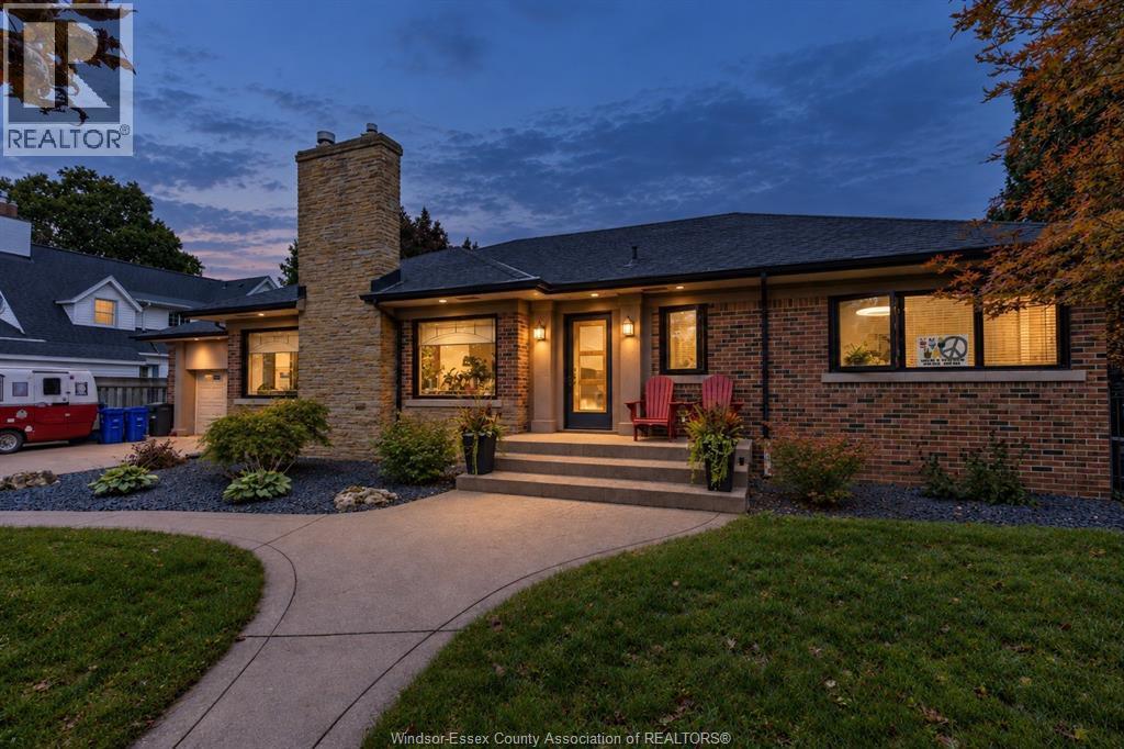 Single Family — 1550 Ypres, Windsor, Ontario