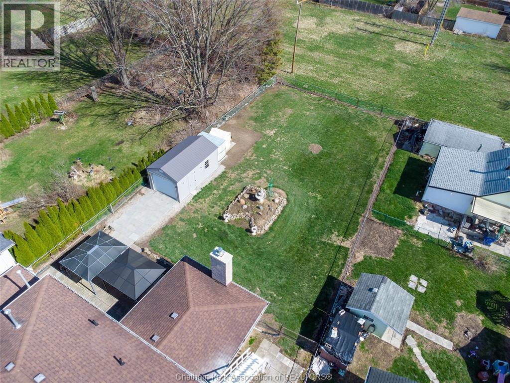 4-bedroom Single Family at 16 Arthur Drive, Chatham — photograph 3