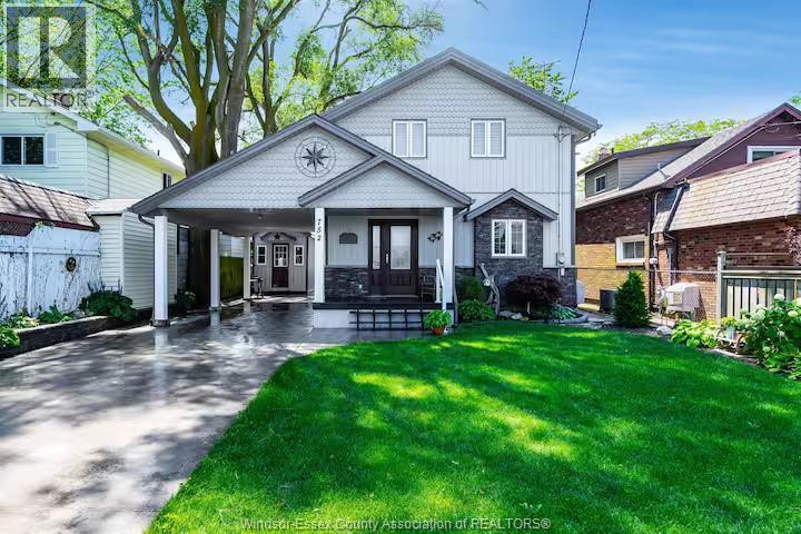 3-bedroom Single Family at 752 Point Pelee, Leamington — primary photograph