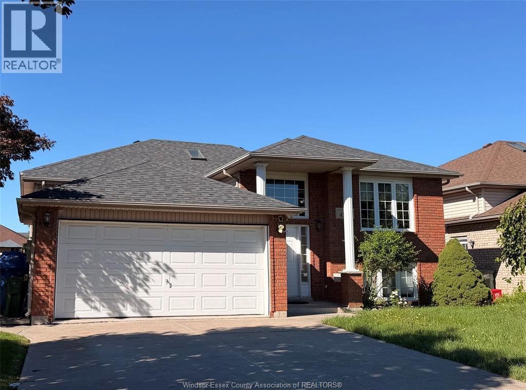 4-bedroom Single Family at 4211 Masotti Crescent, Windsor — photograph 2