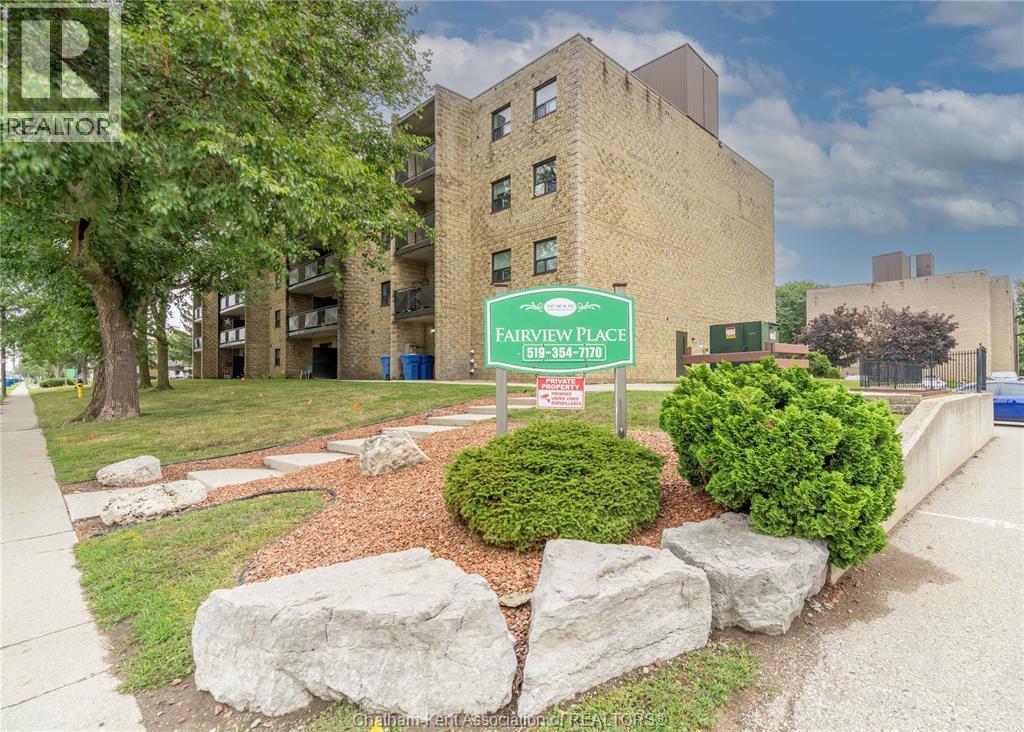 2-bedroom Single Family at 140 Park Avenue #211, Chatham — primary photograph