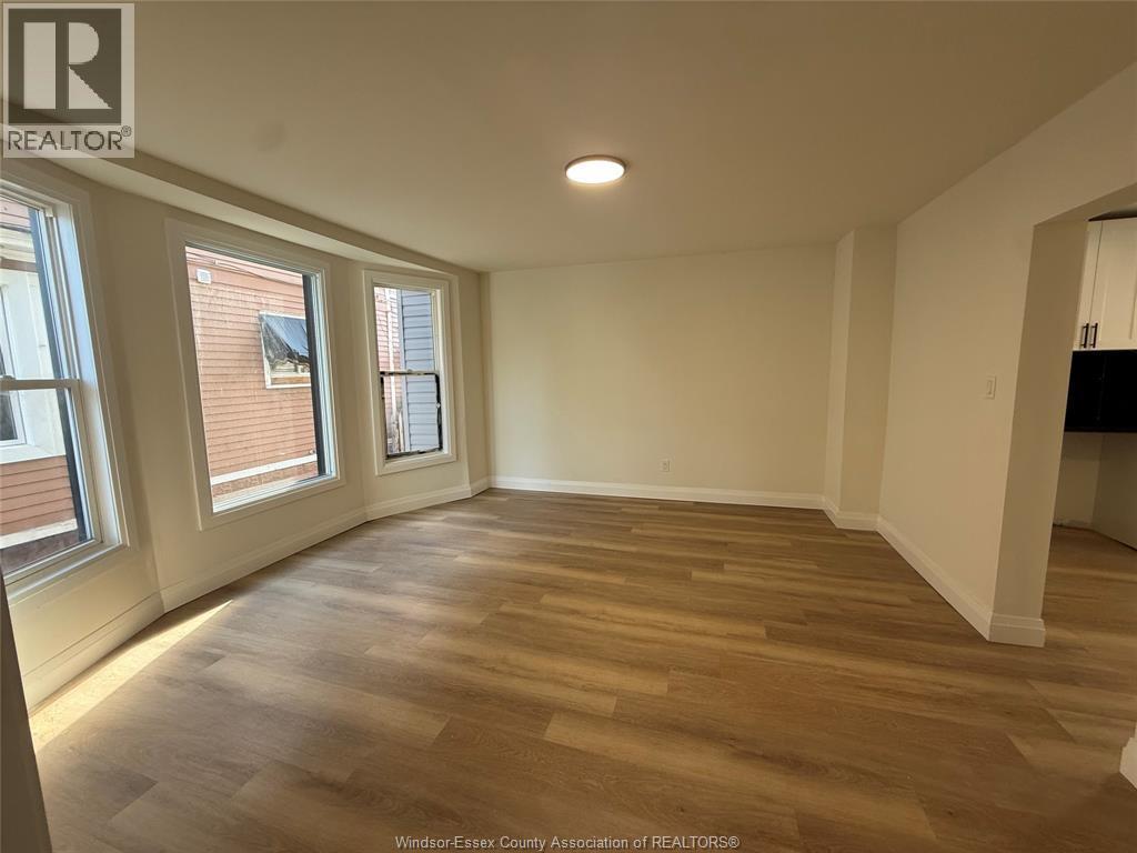 1-bedroom Single Family at 643 Pierre #1, Windsor — photograph 3