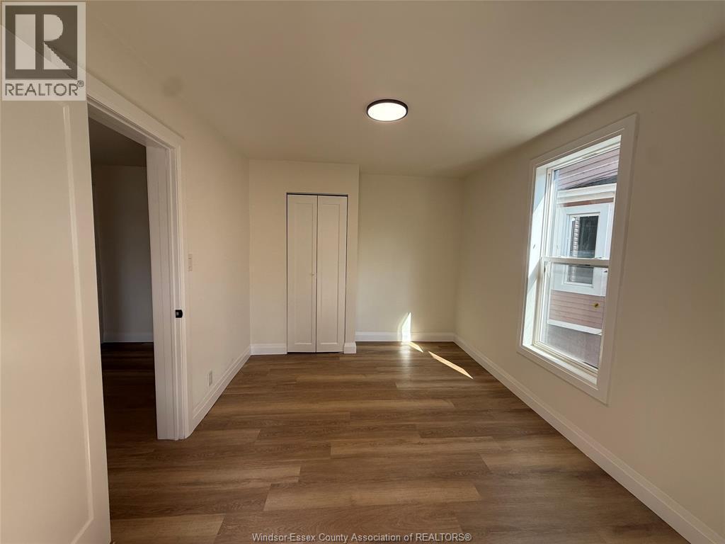 2-bedroom Single Family at 643 Pierre #4, Windsor — photograph 3