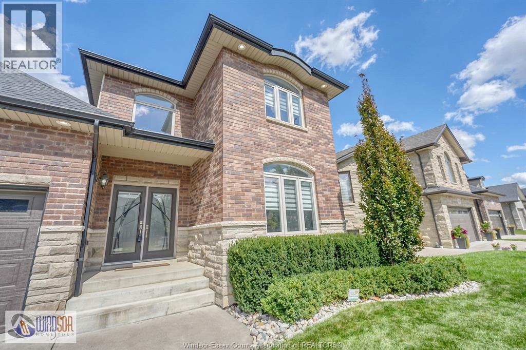 6-bedroom Single Family at 1412 Helsinki Court, Windsor — photograph 2