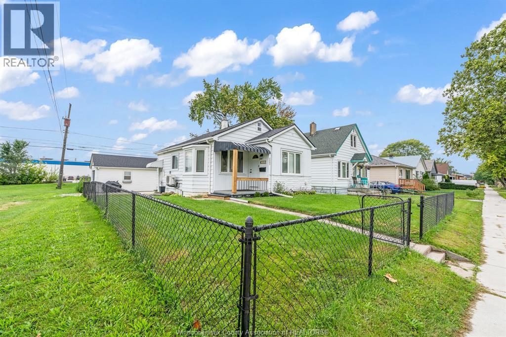 Single Family — 2597 Alexis Road, Windsor, Ontario