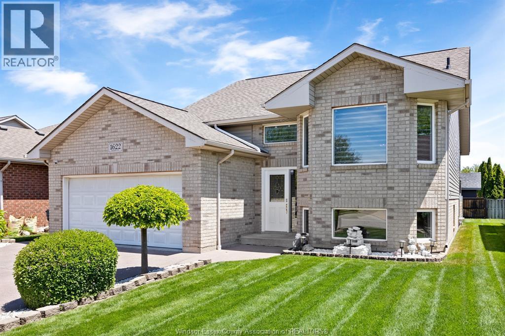 Single Family — 1622 Clover, Windsor, Ontario