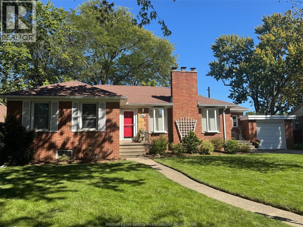 Single Family — 880 Patrice Drive, Windsor, Ontario