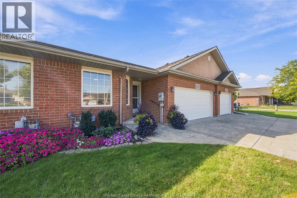 Single Family — 11125 Firgrove, Windsor, Ontario
