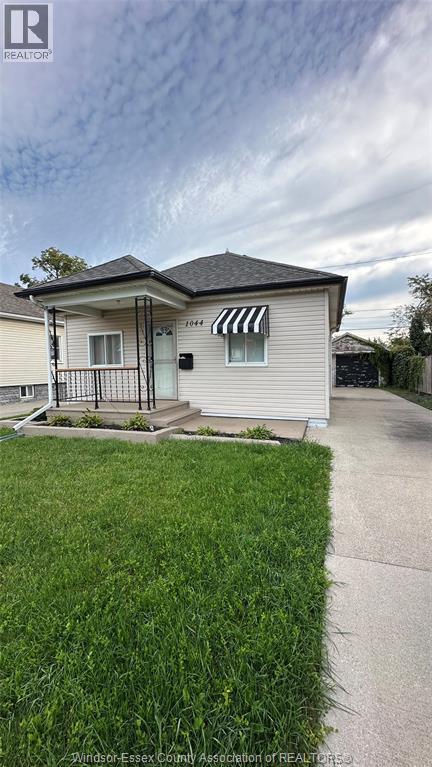 Single Family — 1044 Reedmere Road, Windsor, Ontario