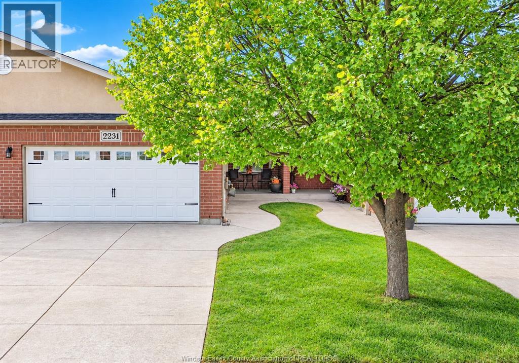 Single Family — 2231 Luxury, Windsor, Ontario