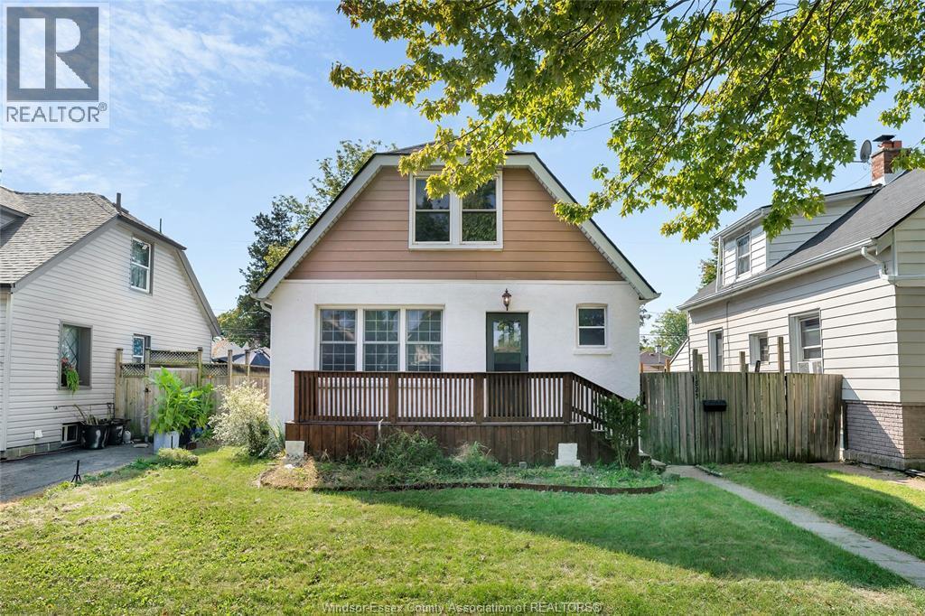 3-bedroom Single Family at 1825 Windermere, Windsor — primary photograph