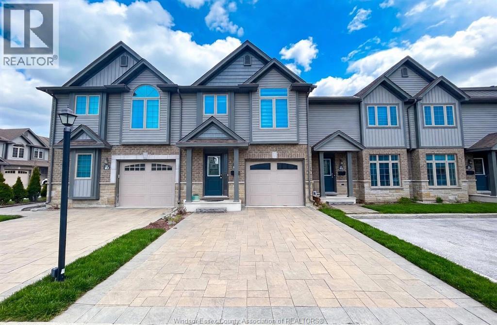 3-bedroom Single Family at 3400 Castle Rock Place #81, London — primary photograph