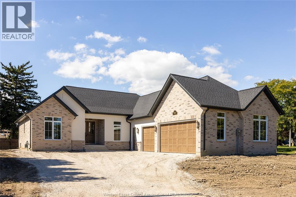3-bedroom Single Family at 507 McTague Court, Windsor — primary photograph