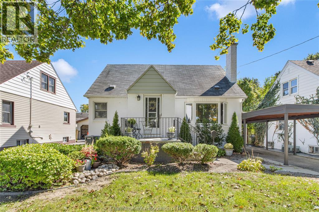 3-bedroom Single Family at 32 Kerr Avenue, Chatham — primary photograph