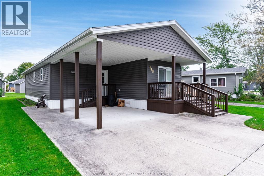 2-bedroom Single Family at 145 Dana, Essex — primary photograph