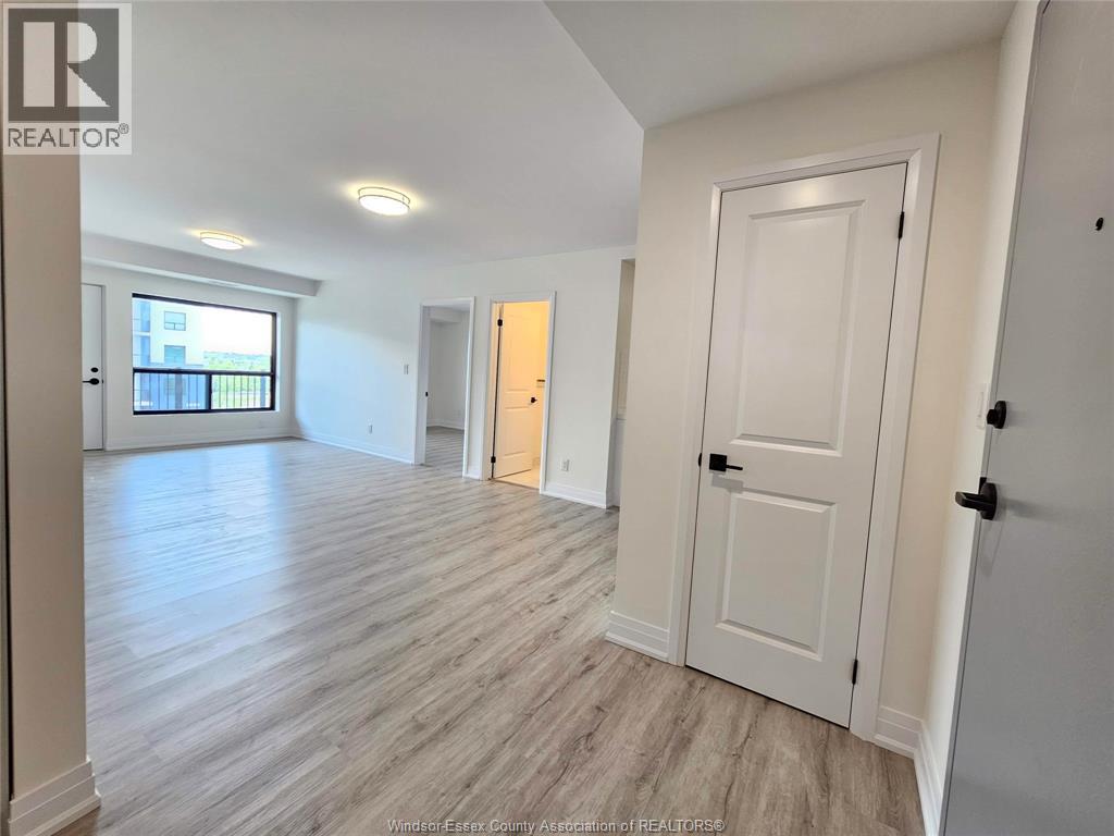 2-bedroom Single Family at 3340 Stella Crescent #517, Windsor — primary photograph