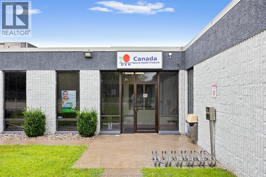 Industrial at 3950 Malden #7, Windsor — primary photograph