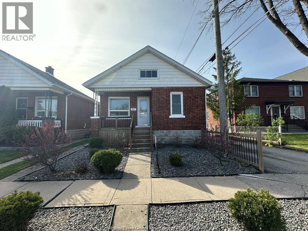 2-bedroom Single Family at 1057 Ellis Street, Windsor — photograph 2