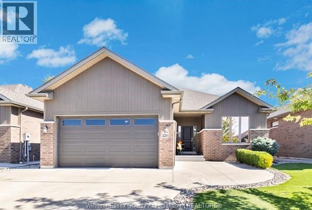 4-bedroom Single Family at 2230 Maitland Road, Windsor — primary photograph