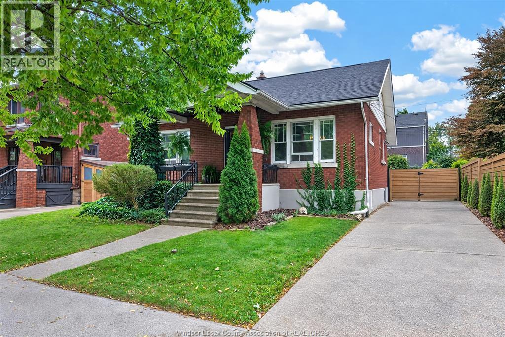 3-bedroom Single Family at 1509 Church, Windsor — primary photograph