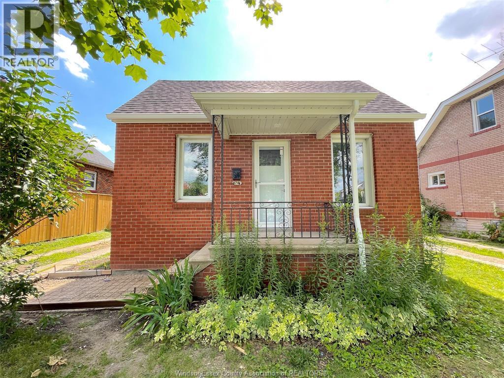 1-bedroom Single Family at 1741 Hickory Road, Windsor — primary photograph
