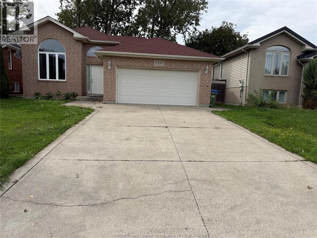 Single Family — 2337 Askin, Windsor, Ontario