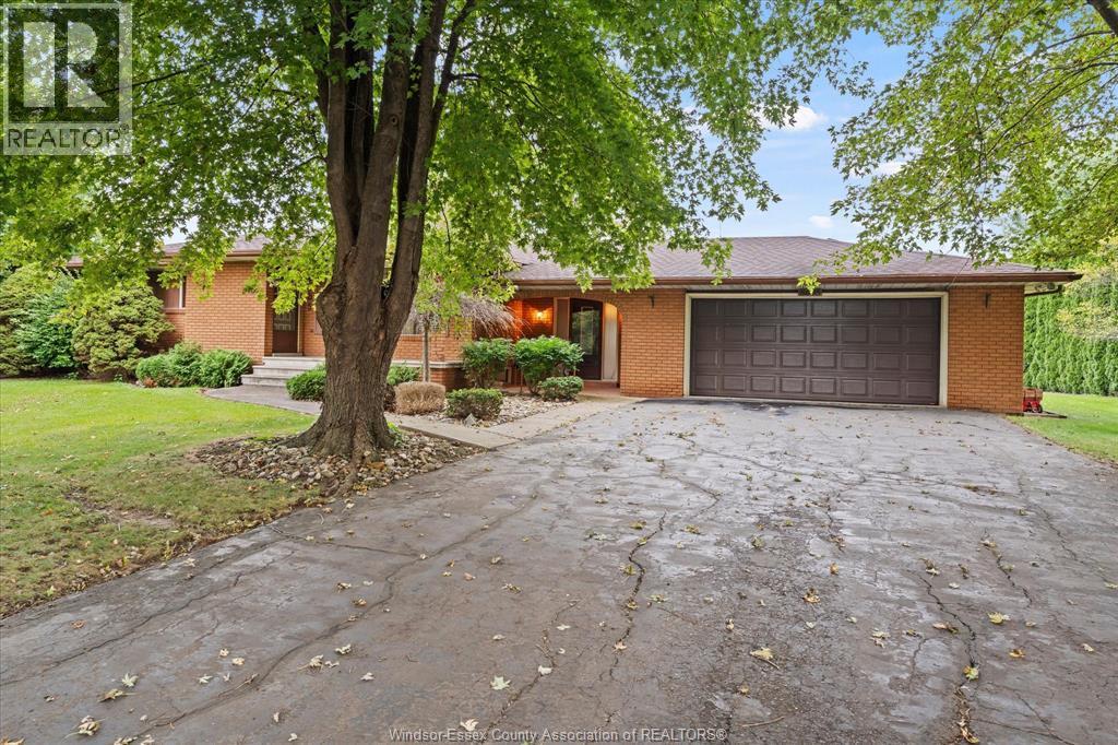 4-bedroom Single Family at 8605 Snake Lane, LaSalle — photograph 3