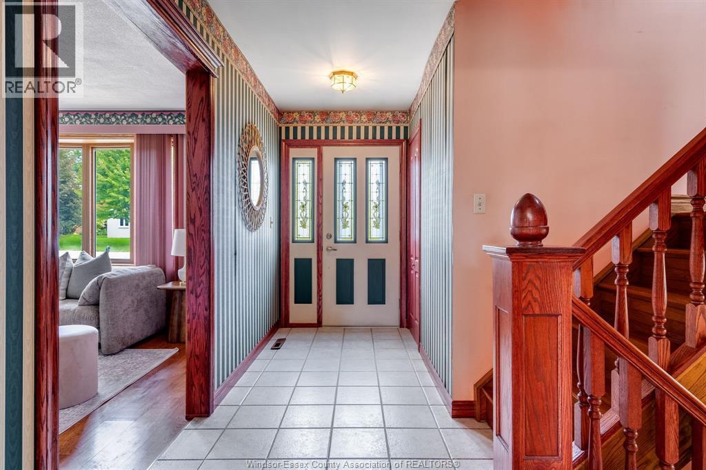 3-bedroom Single Family at 1379 Oxford Ave, Kingsville — photograph 3