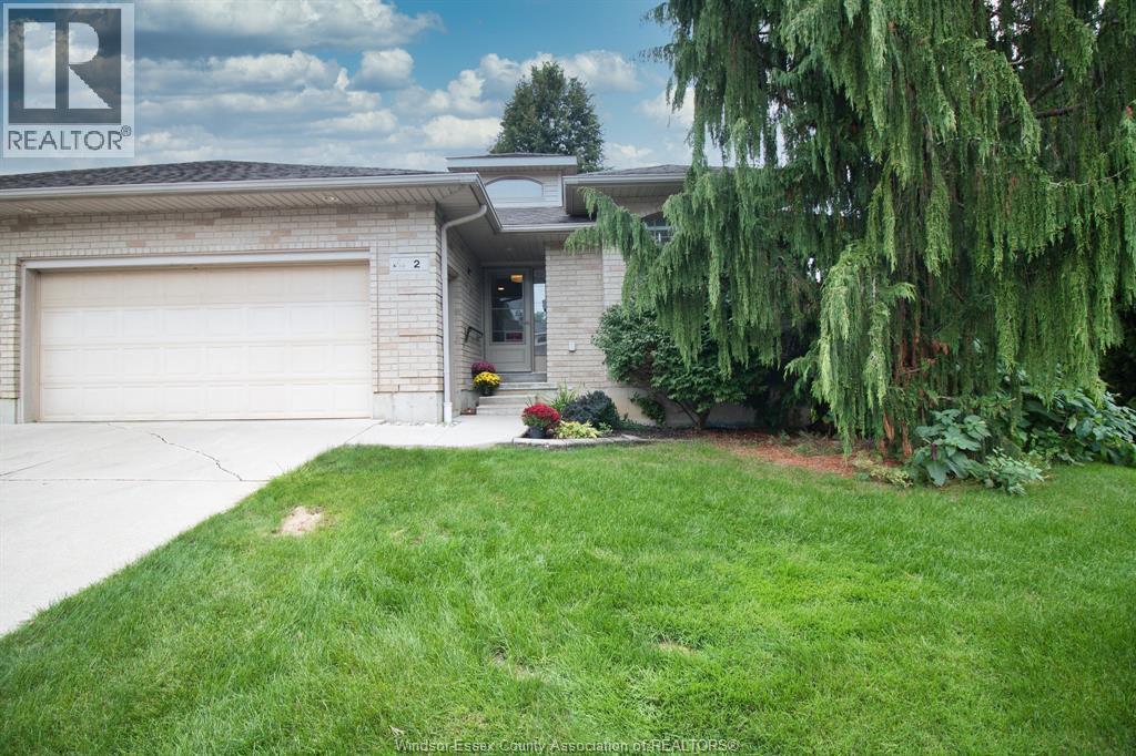 Single Family — 2 Thomas Street, Chatham, Ontario