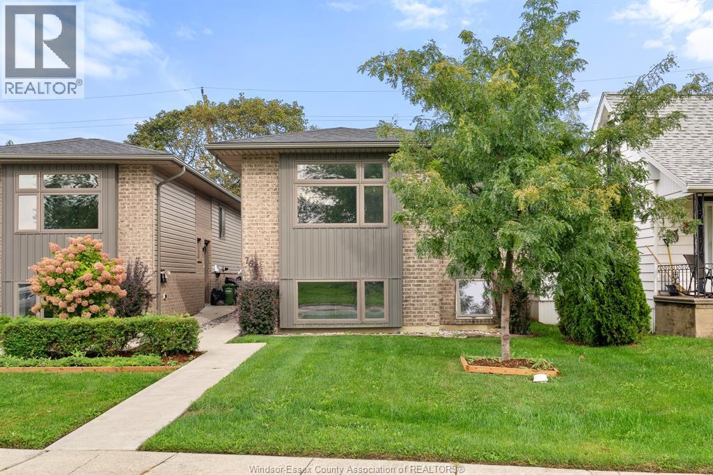 Single Family — 766 Irvine Avenue, Windsor, Ontario