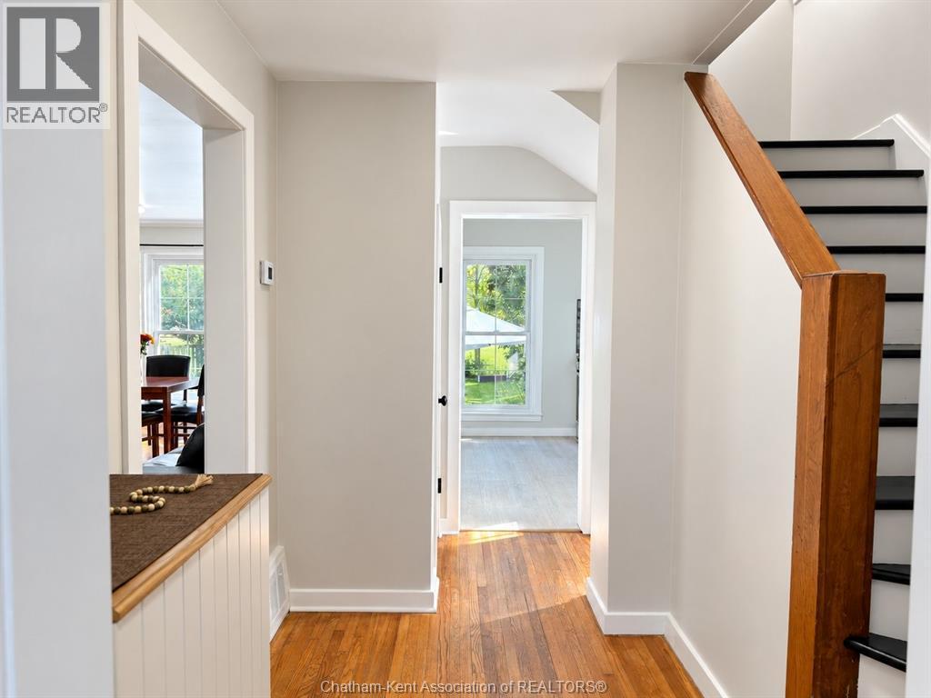 3-bedroom Single Family at 22 Dovercourt Street, Chatham — photograph 3