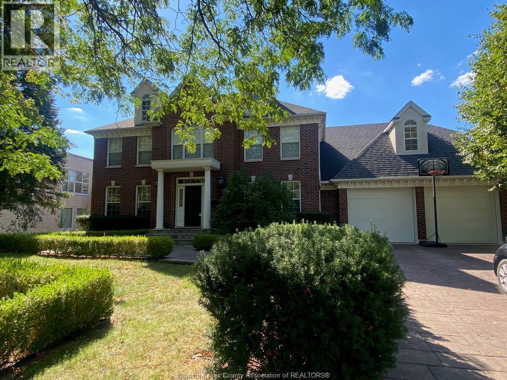 Single Family — 3435 Victoria, Windsor, Ontario