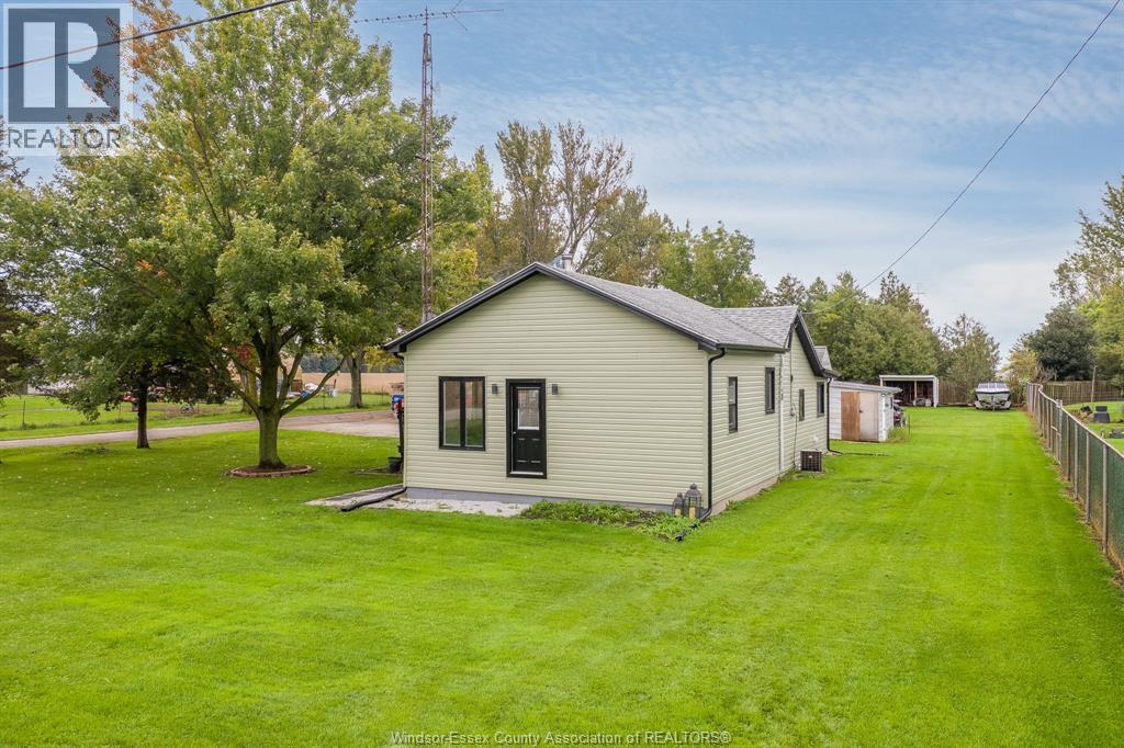 3-bedroom Single Family at 20858 Fargo Road, Blenheim — photograph 3
