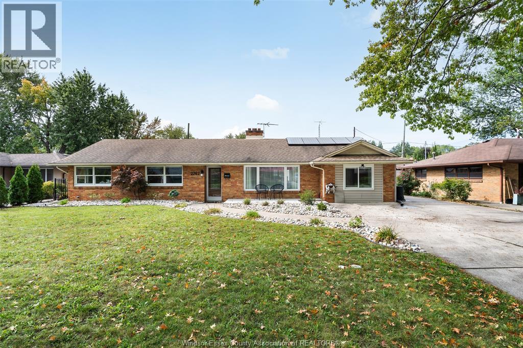 Single Family — 2767 Buckingham, Windsor, Ontario