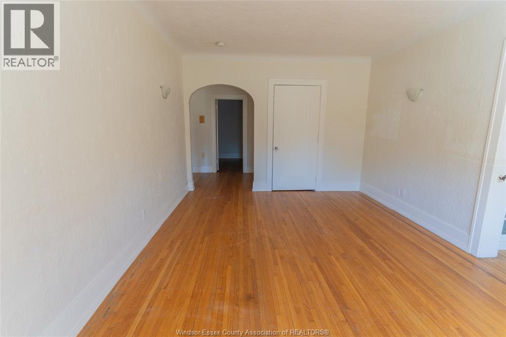 2-bedroom Single Family at 710 Giles Boulevard #201, Windsor — photograph 3