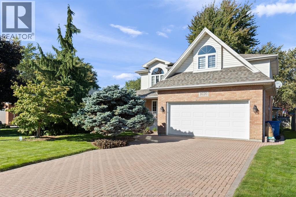 4-bedroom Single Family at 1620 Maple, LaSalle — primary photograph